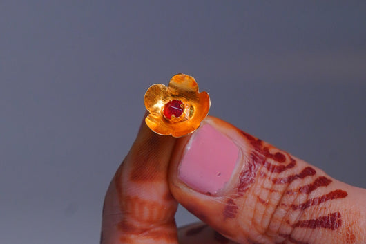 Pure Silver Gold Plated Kundan Flowers Pack Of 108