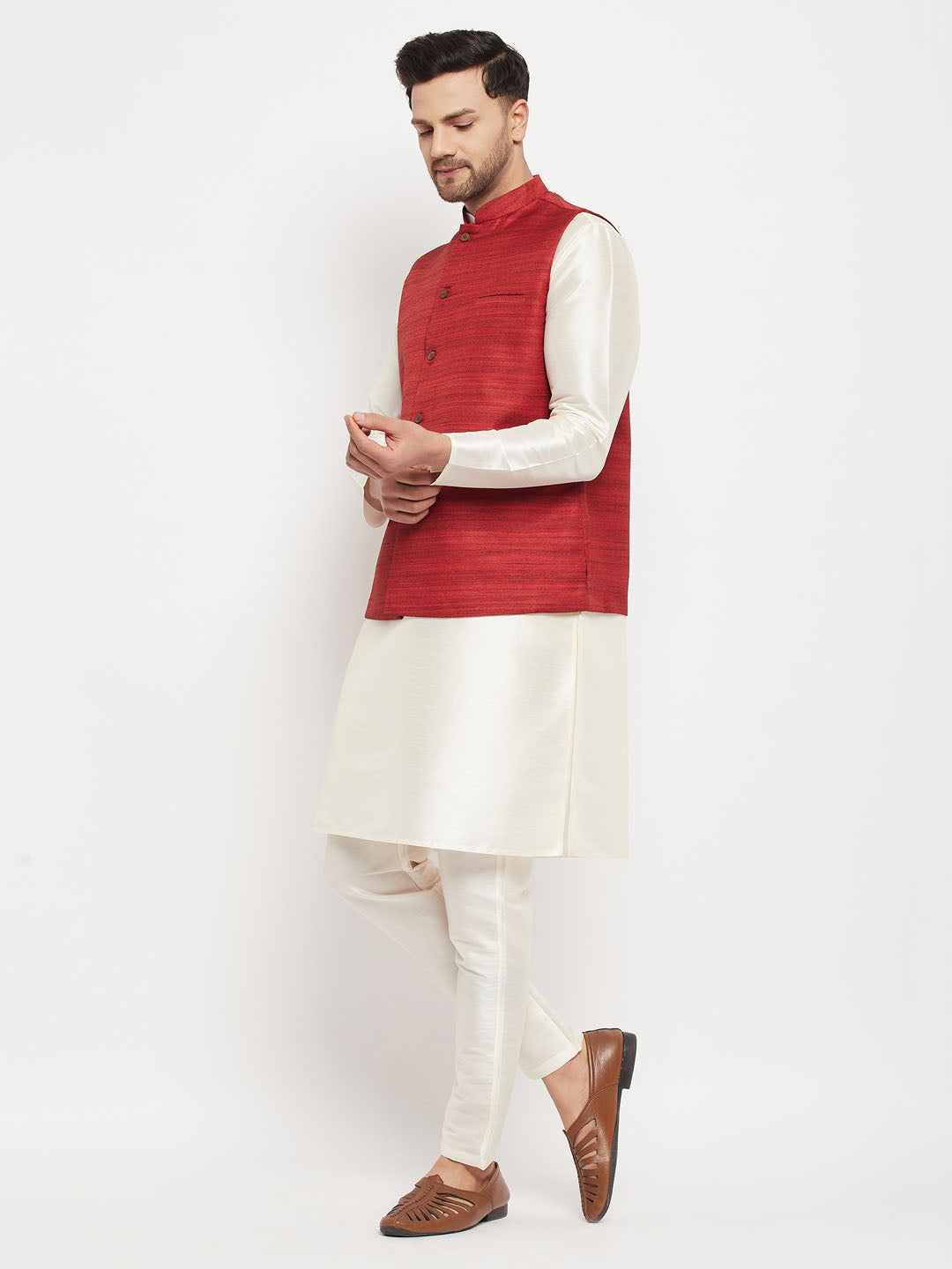 VASTRAMAY Men's Maroon Matka Silk Nehru Jacket With Cream Silk Blend Kurta and Pant style Pyjama Set