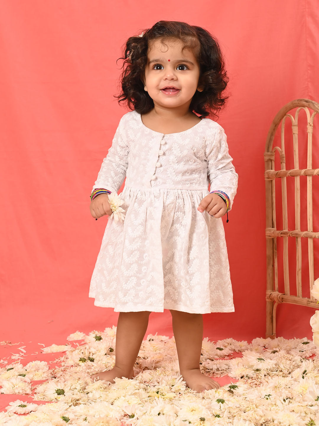 VASTRAMAY SISHU Girl's White Chikankari Cotton Kurta