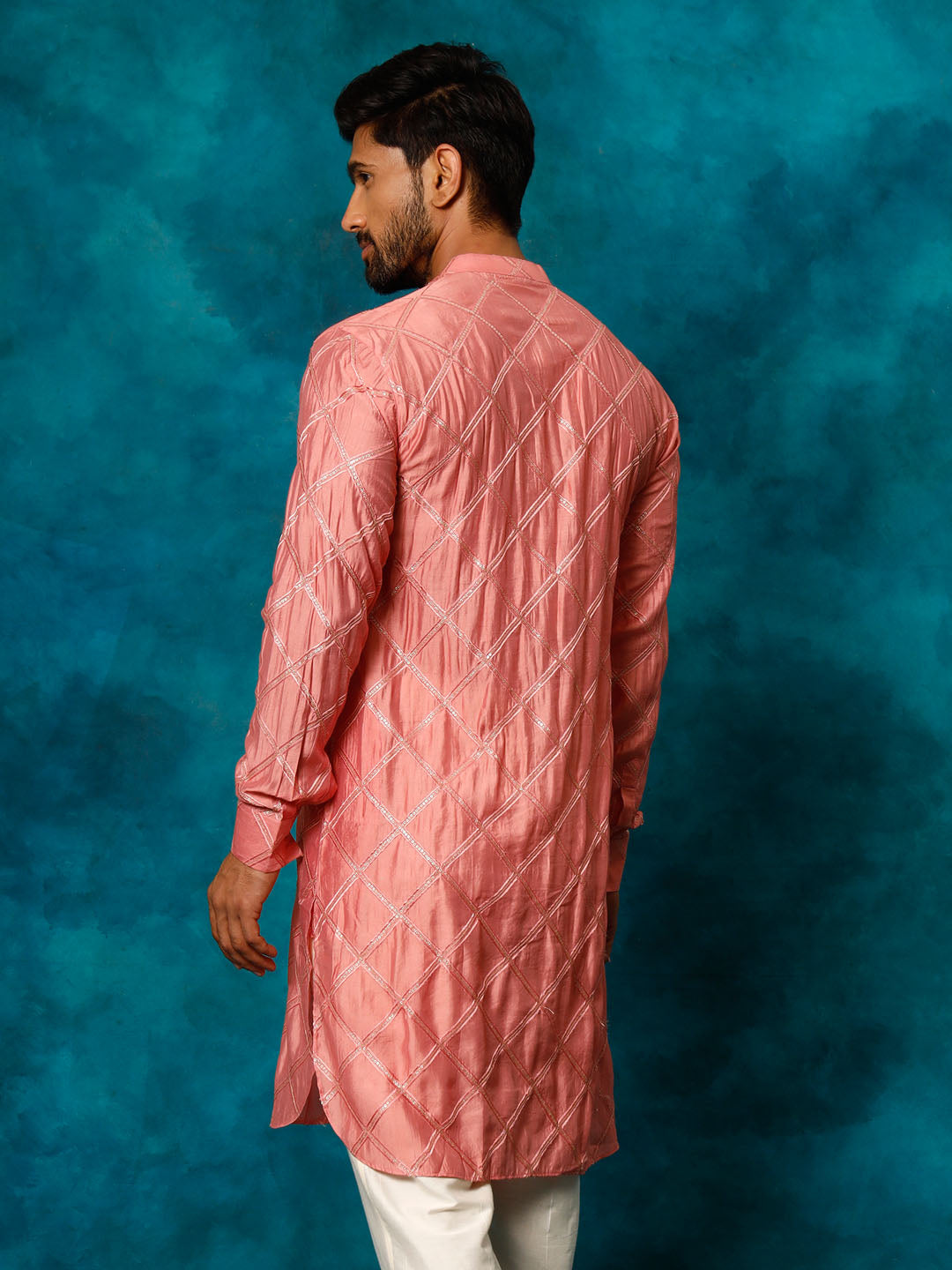 VASTRAMAY Men's Onion Pink Embellished Kurta
