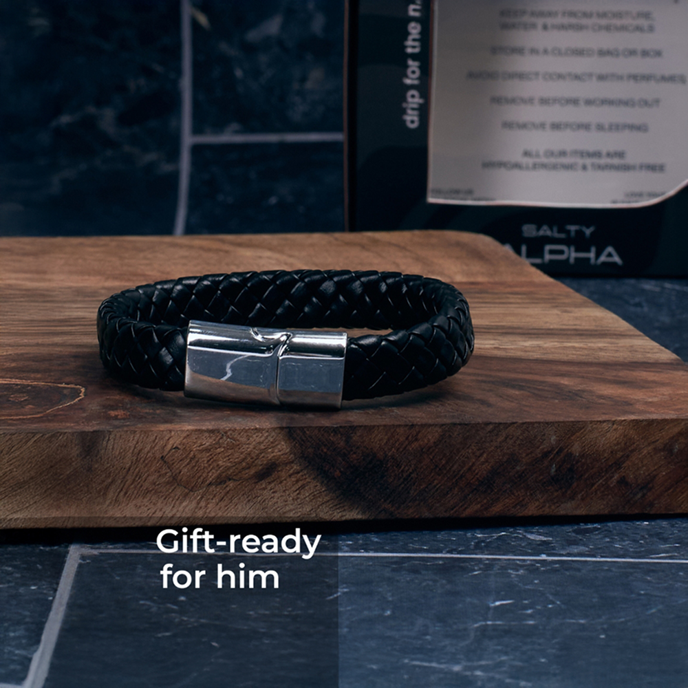 Salty Alpha Avrum Leather Men's Bracelet (Black)