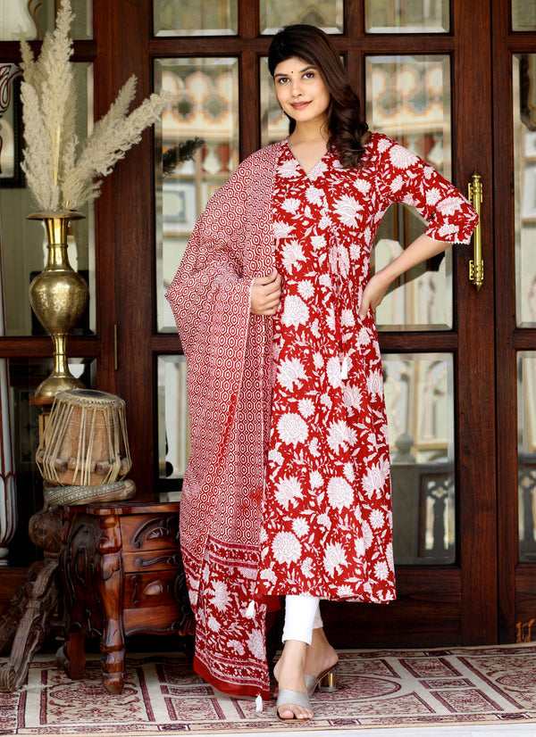 Miravan Women's Red Cotton Floral Printed Anarkali Kurta With Dupatta