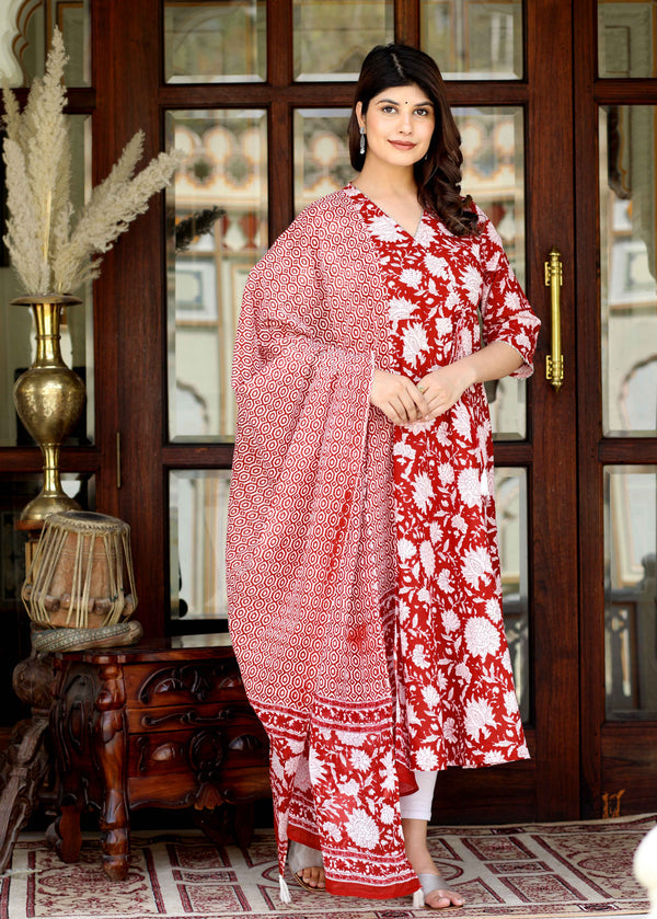 Miravan Women's Red Cotton Floral Printed Anarkali Kurta With Dupatta