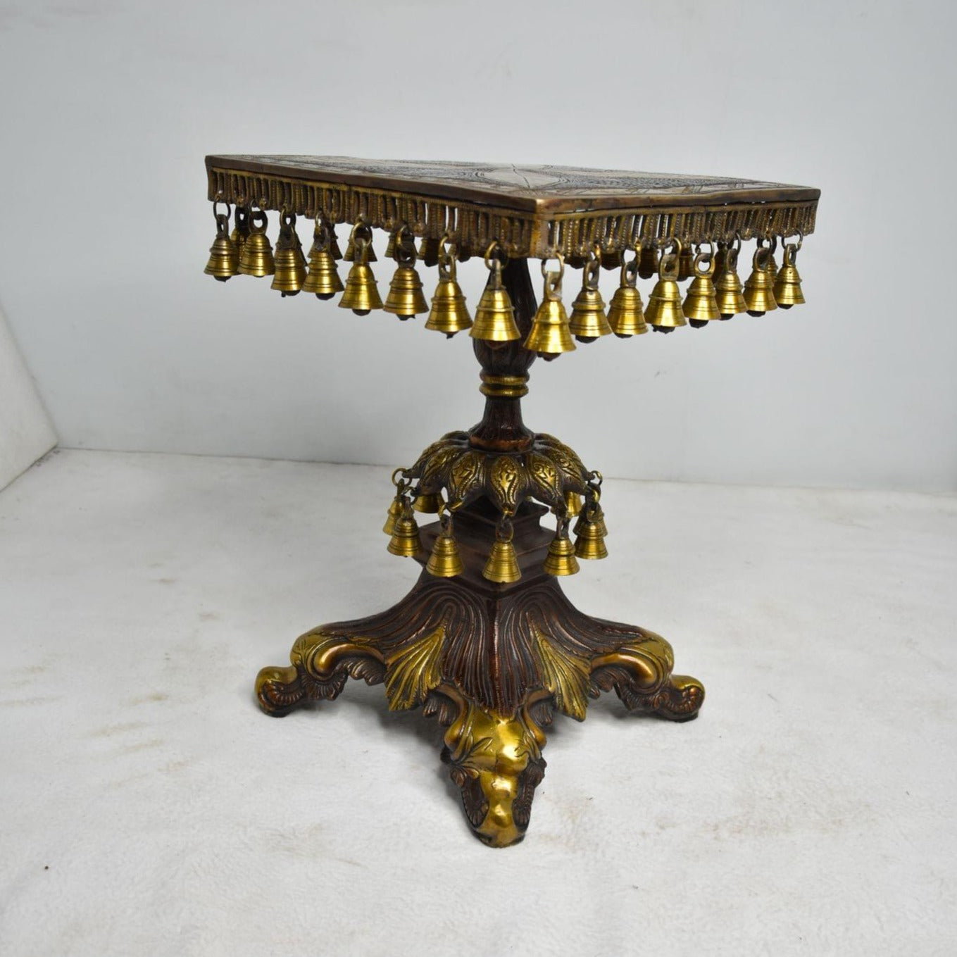 Brass Home Stool God Idol Statue