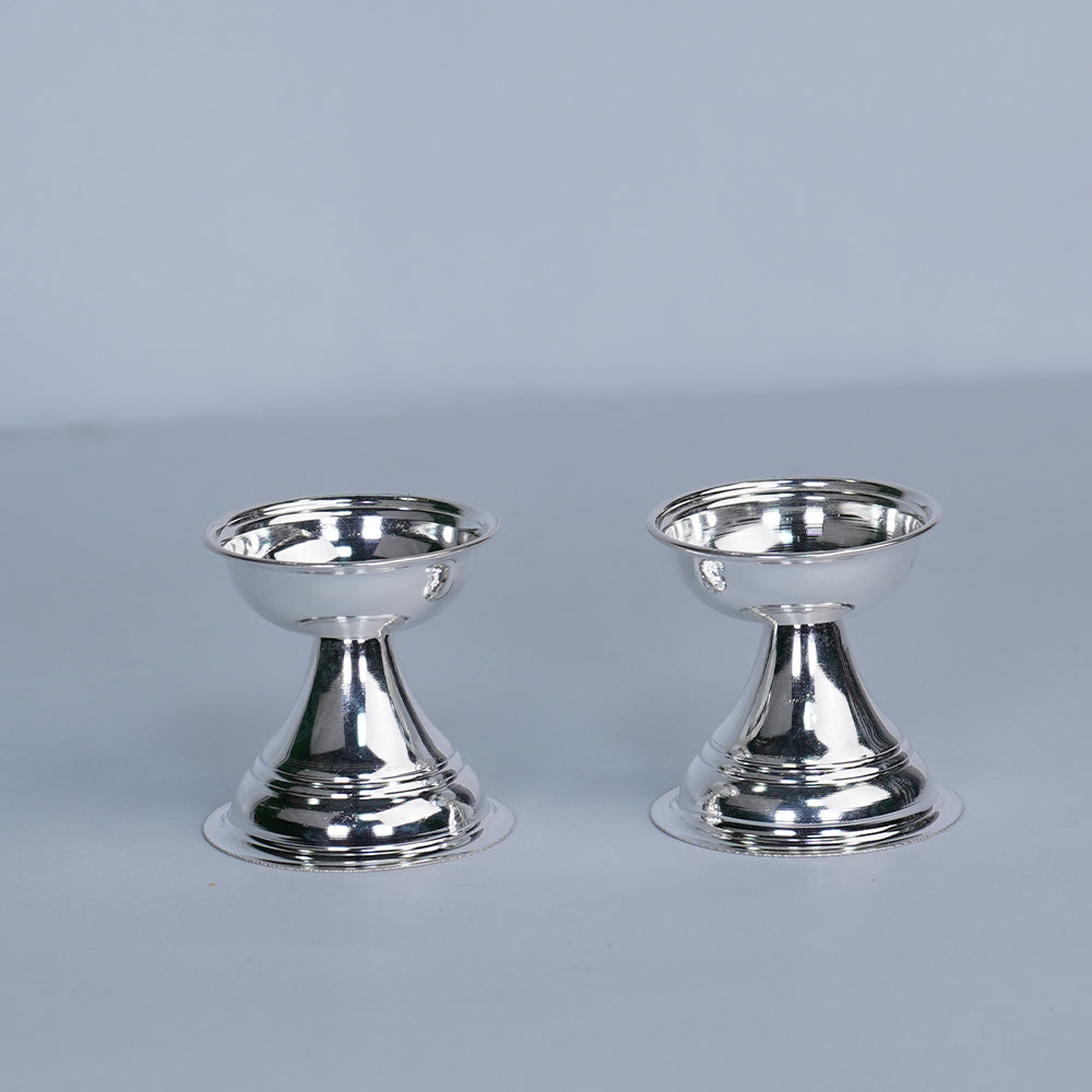 Pure Silver Plain Diya Pair Grams:44