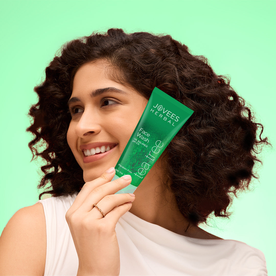 Jovees Tea Tree Oil Control Face Wash