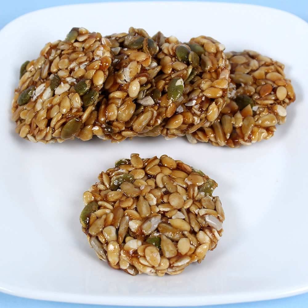 Naturogin Multi Seeds & Nuts Chikki |Healthy Brittle