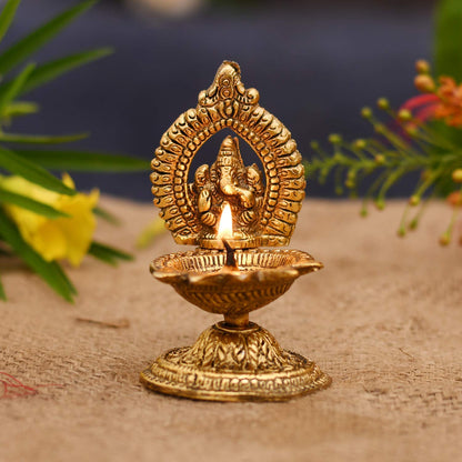 Collectible India Ganesha Diya Oil Lamp