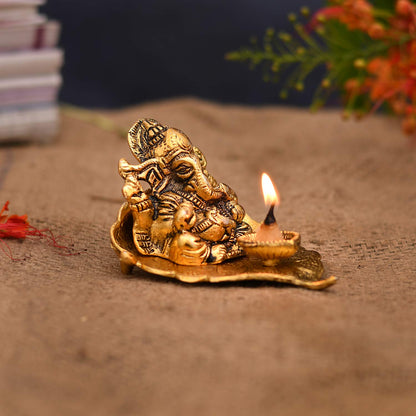 Collectible India Return Gift Ganesh Idol on Leaf