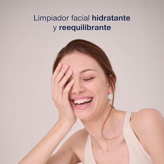 Rilastil Aqua Moisturizing Face Cleanser