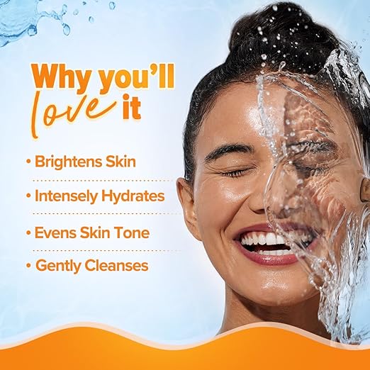 Aqualogica-Glow+-Smoothie-Face-Wash
