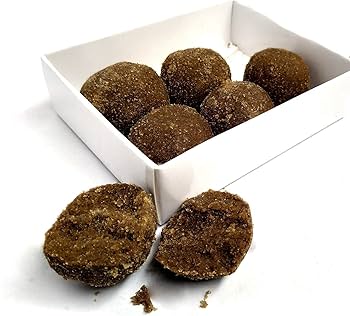 Naturogin Bellam Minapa Sunnundalu or Black Gram | Urad Dal Laddu