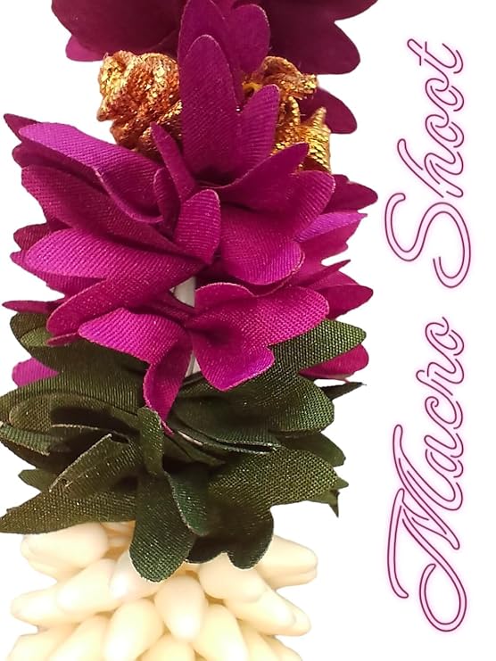 SHRI MATAJI Store Artificial Mala for God Photo Frame (Radish and White)