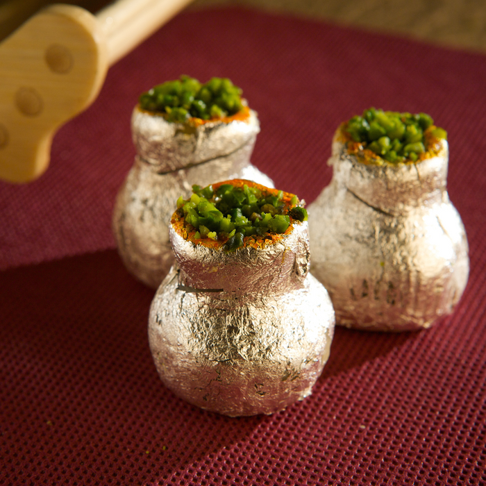 Dadus Kaju Pista Surai