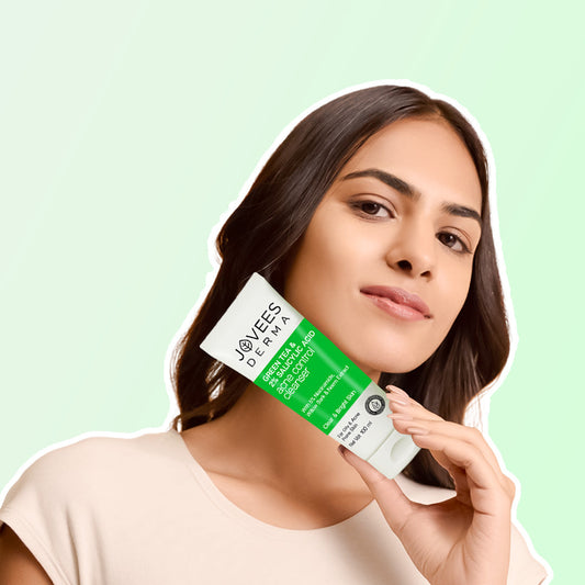 Jovees Derma Green Tea & 2% Salicylic Acid Acne Control Cleanser