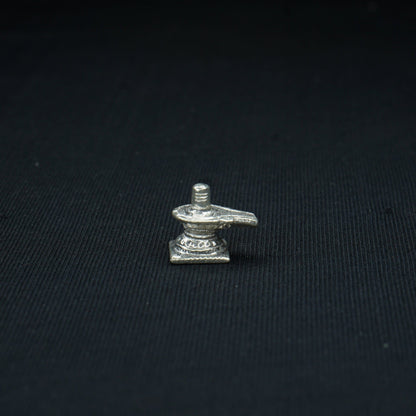 Shiva Lingam In Pure Silver 10 grams - PUSHMYCART