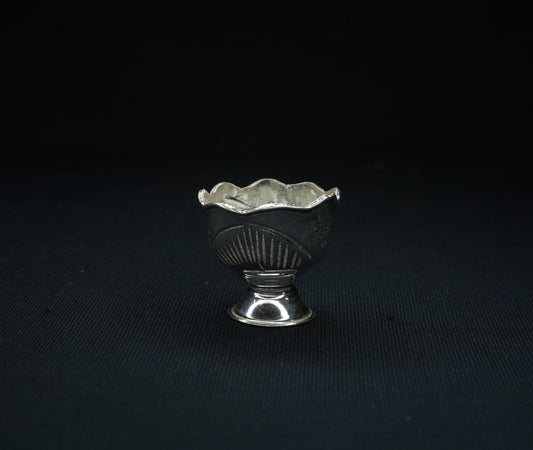 Pure Silver Design Bowl Small 7g - PUSHMYCART