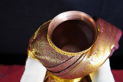 Varalakshmi Amman idol without face
