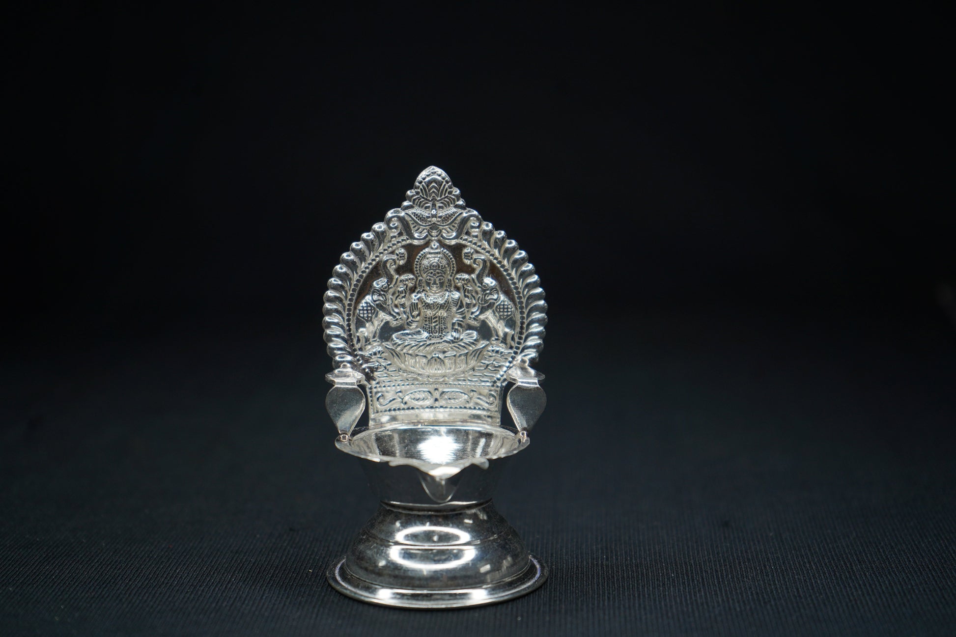 Pure Silver Gajalakshmi Diya 15g - PUSHMYCART