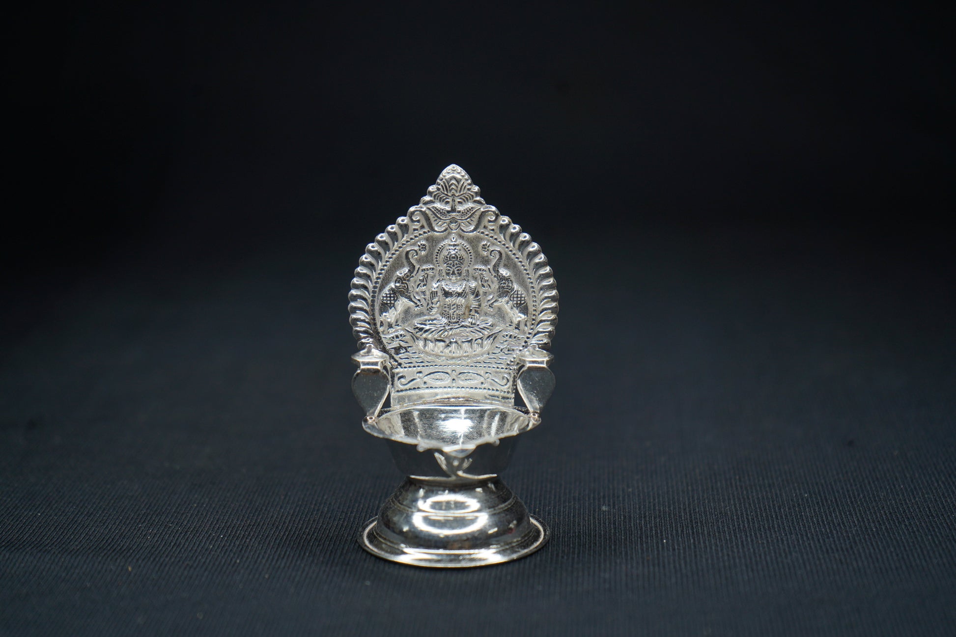 Pure Silver Gajalakshmi Diya 11g - PUSHMYCART