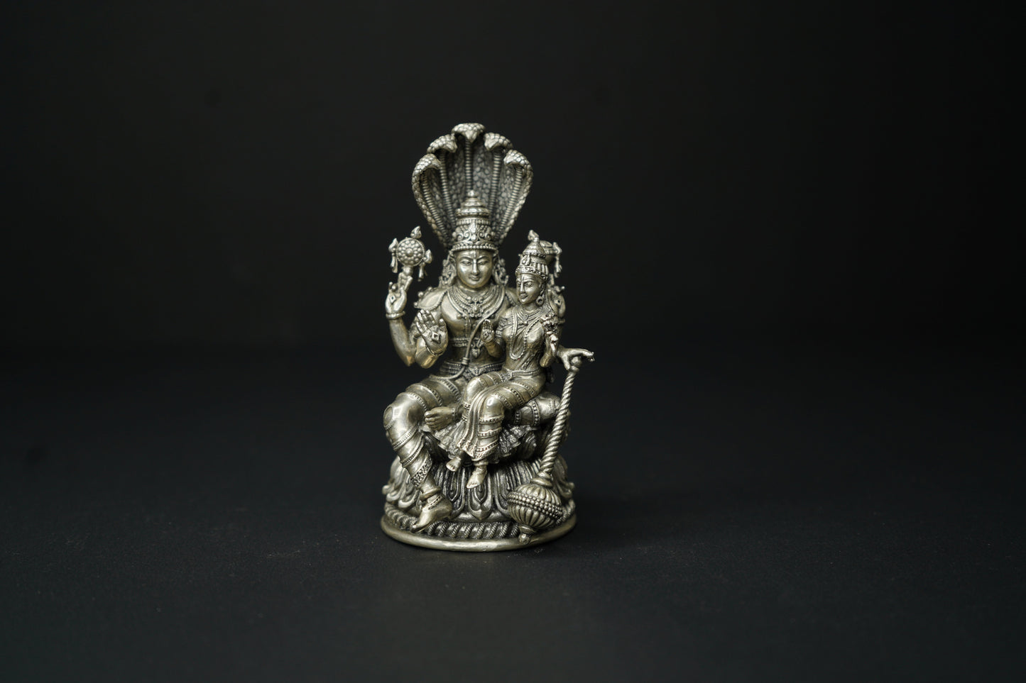 Pure Silver 3D Maha Vishnu Lakshmidevi Idol