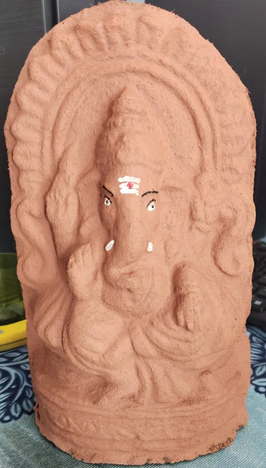 Gomaya Ganesh Idol