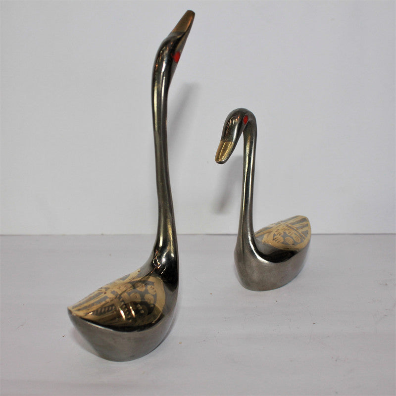 Brass Showpiece Duck Pair Statue