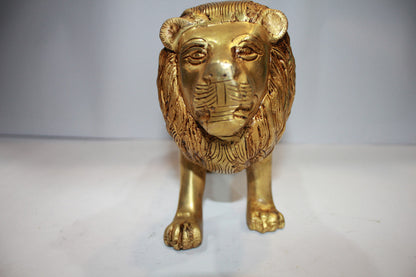 Brass Showpiece Lion Statue