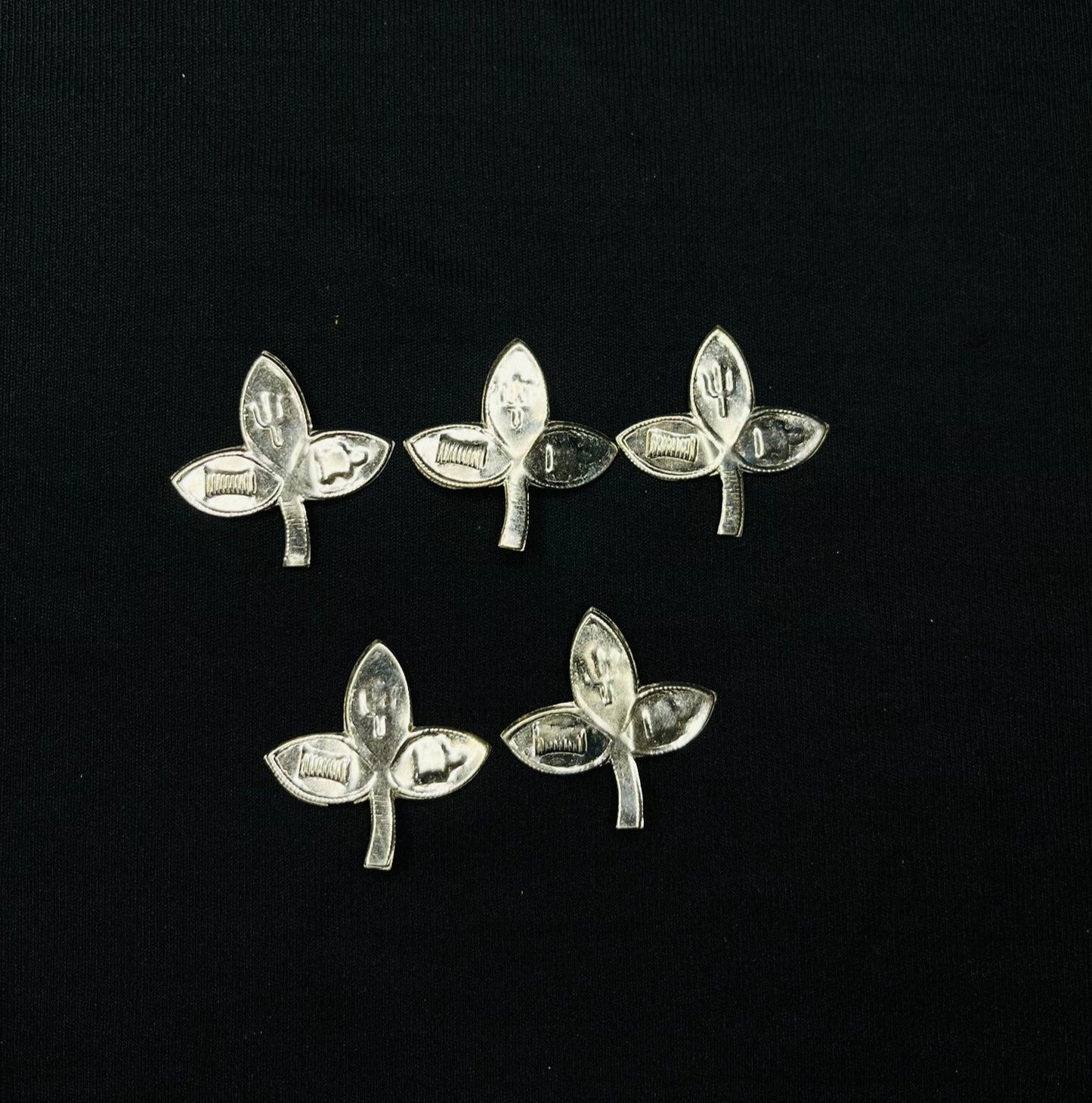 Bilwa Patra Leaf In Pure Silver - PUSHMYCART