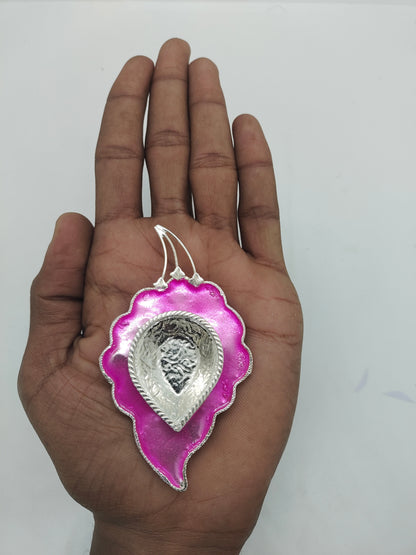 Pure Silver Fancy Diya Leaf Pattern In Pink