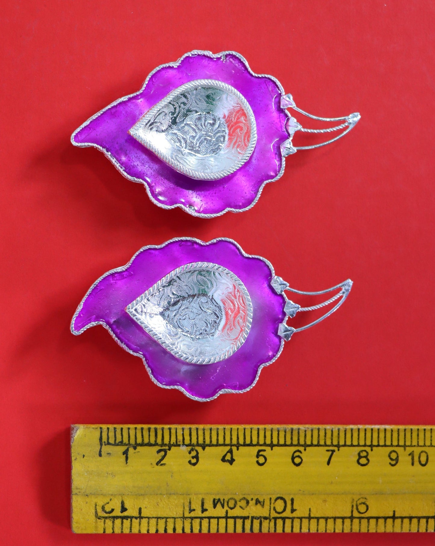 Pure Silver Fancy Diya Leaf Pattern Purple