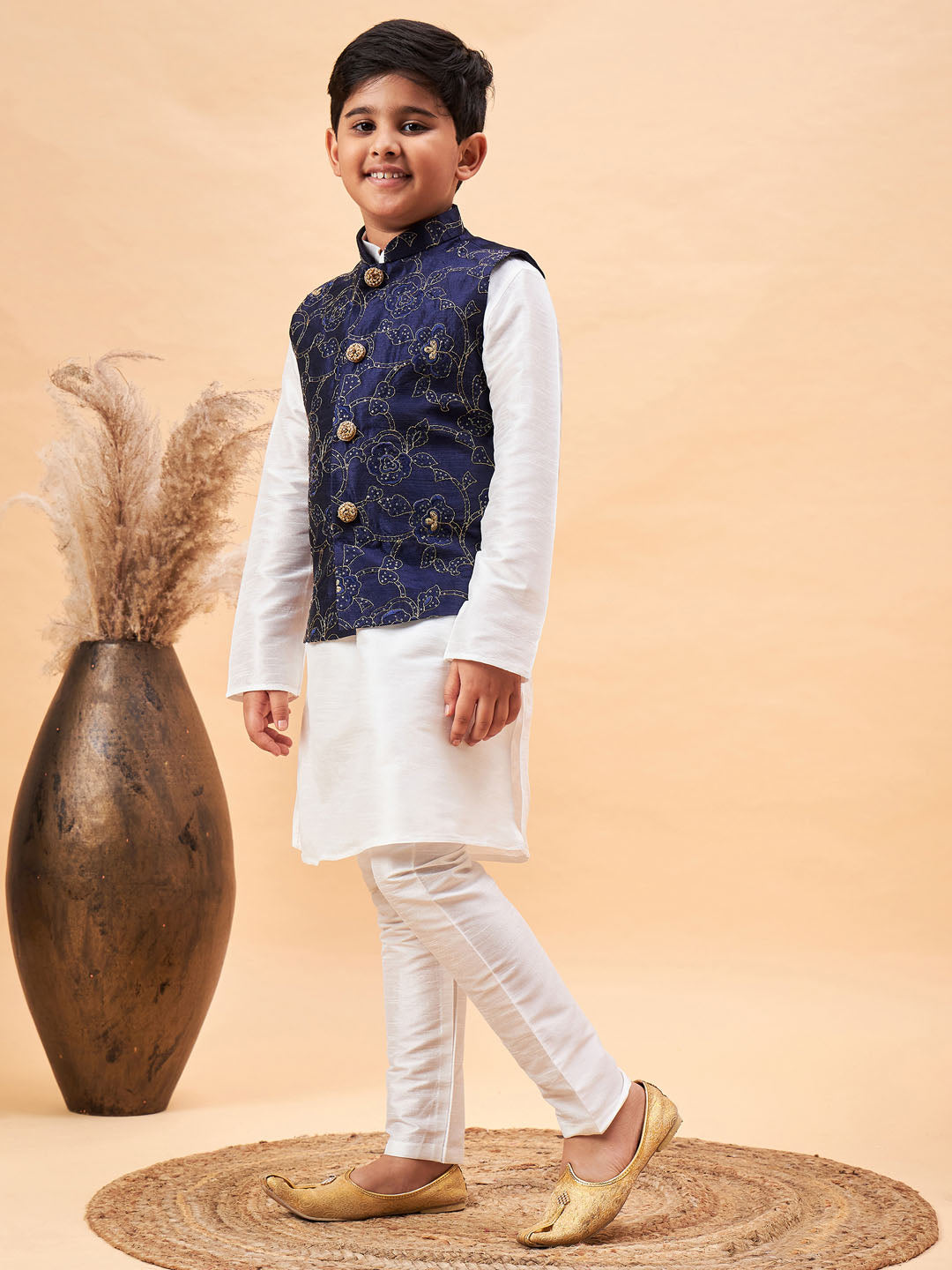 VASTRAMAY Boy's Navy Blue Nehru Jacket With White Kurta And Pyjama Set