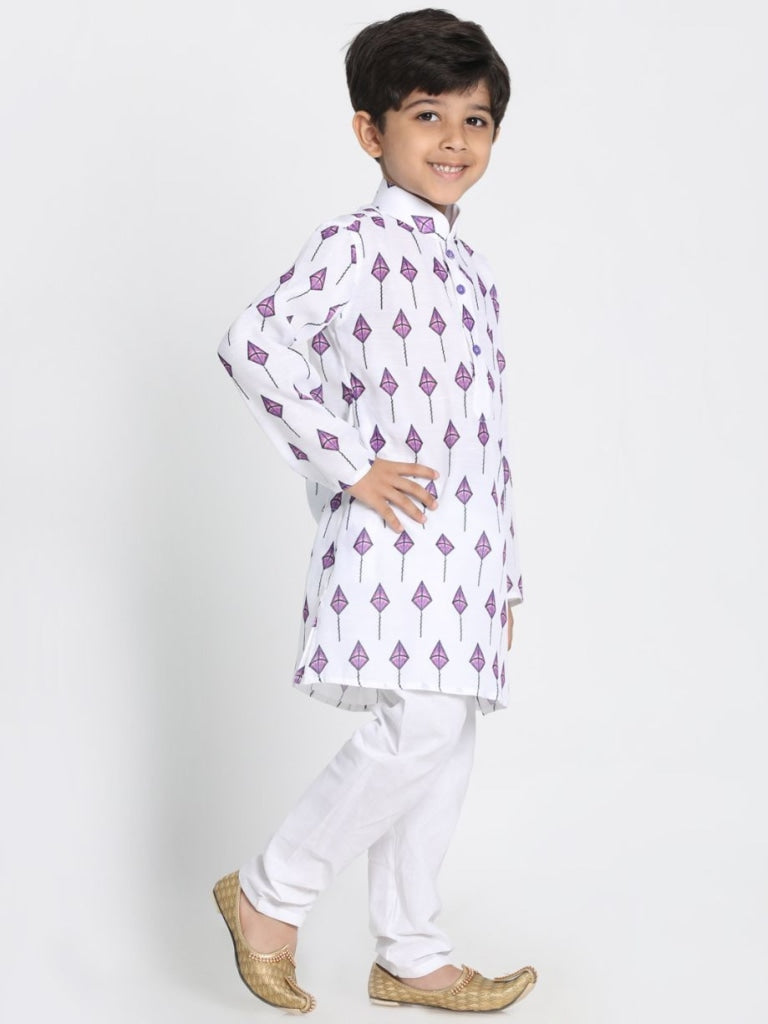 Vastramay Boy's White cotton printed Kurta set is so adorable