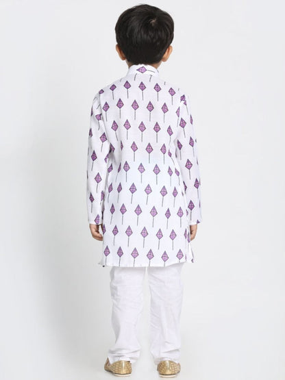 Vastramay Boy's White cotton printed Kurta set is so adorable