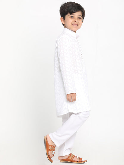 Vastramay White Pure Cotton Chikankari Kurta Pyjama Baap Beta Set