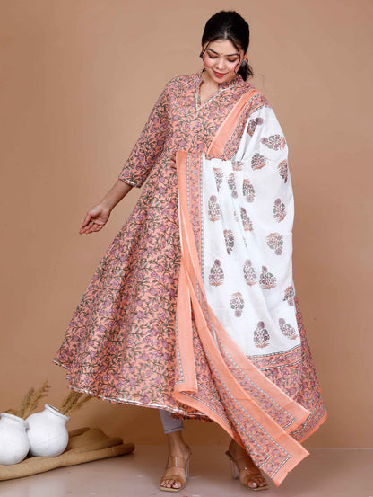 Miravan Women'S Surpassing Orange Partywear Floral Printed Anarkali Kurta Dupatta