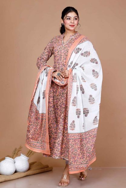 Miravan Women'S Surpassing Orange Partywear Floral Printed Anarkali Kurta Dupatta