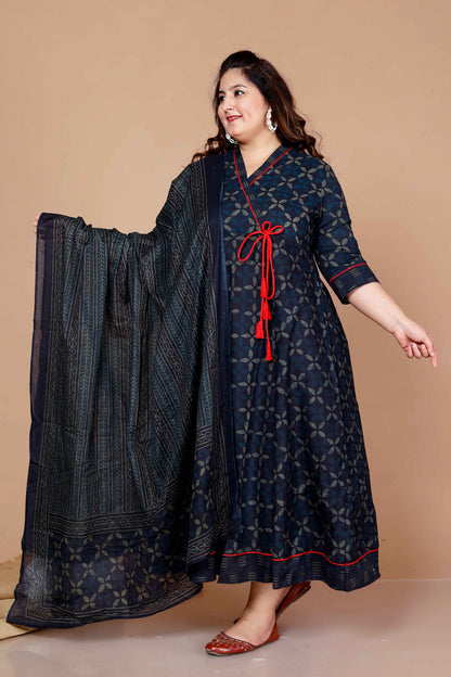 Miravan Women'S Plus Size Abstract Printed & Tasseles Angrakha Kurta With Blue Dupatta Set