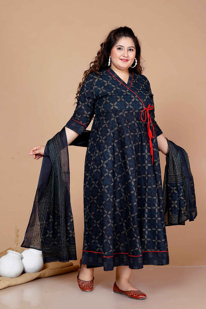 Miravan Women'S Plus Size Abstract Printed & Tasseles Angrakha Kurta With Blue Dupatta Set