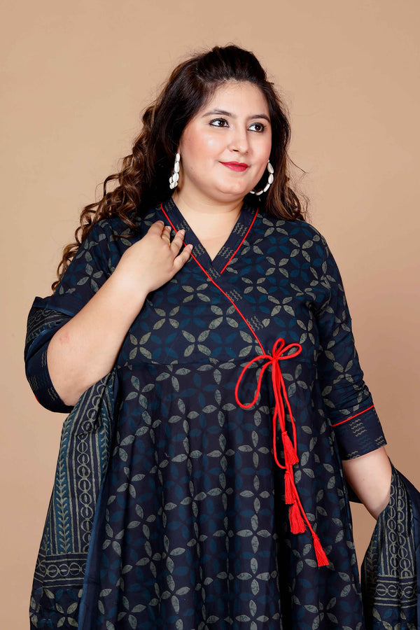 Miravan Women'S Plus Size Abstract Printed & Tasseles Angrakha Kurta With Blue Dupatta Set