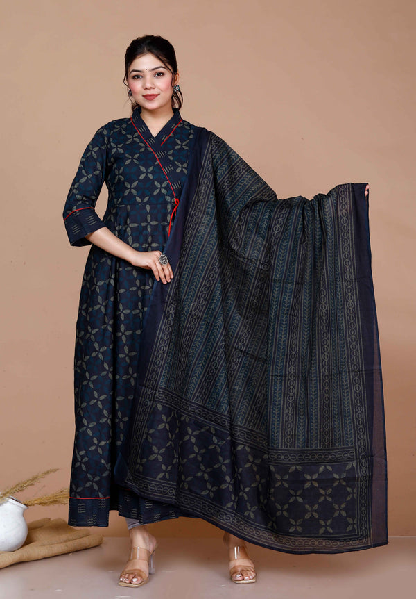 Miravan Women'S Abstract Printed & Tasseles Angrakha Kurta With Blue Dupatta Set