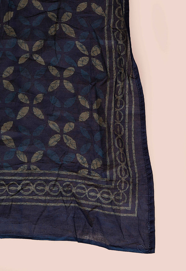 Miravan Women'S Plus Size Abstract Printed & Tasseles Angrakha Kurta With Blue Dupatta Set