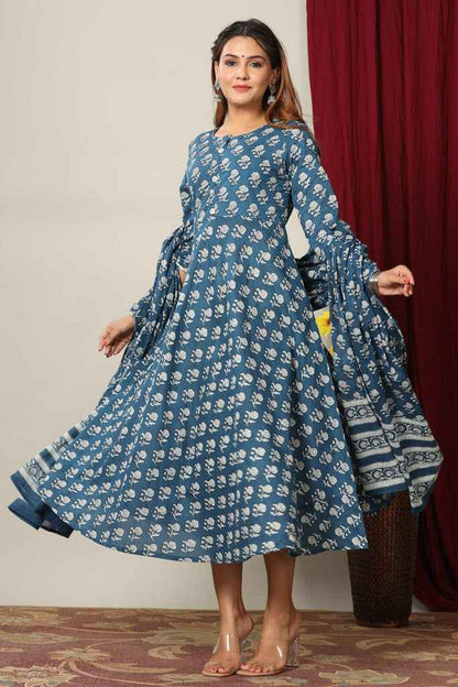 Miravan Women's Blue Floral Printed Anarkali Kurta With Dupatta