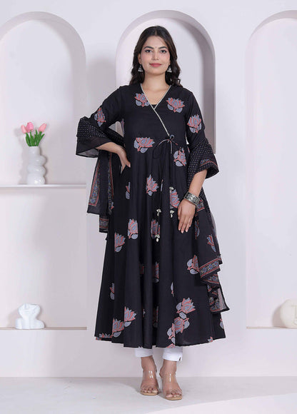 Miravan Black Printed Cotton Anarkali Kurta & Dupatta for Women