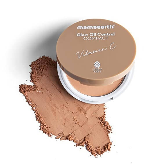 Mamaearth Glow Oil Control Compact With SPF 30 |Ivory Glow