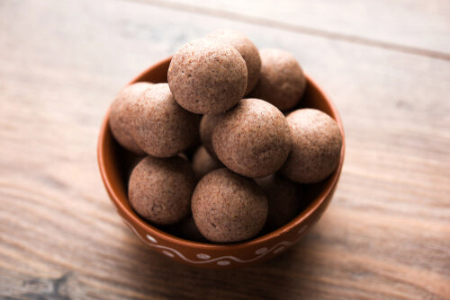 Naturogin Organic Finger Millet (Ragi) Laddu 