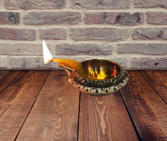 Brass Table Oil Lamp Kuber Deepak