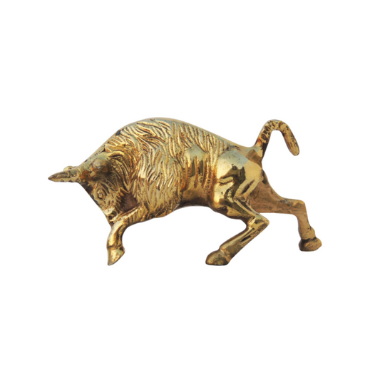 Brass Showpiece Bull Statue