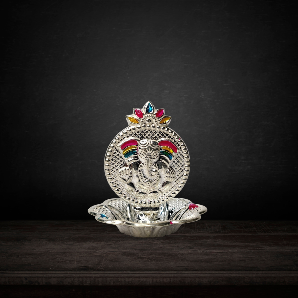 Pure Silver Ganesh Agarbatti Stand 12.8g - PUSHMYCART