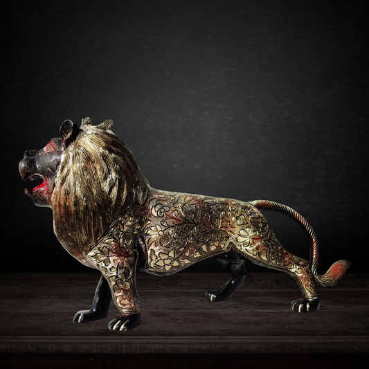 Brass Showpiece Roar Lion Statue